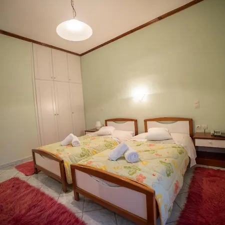 ξενοδοχειο παπαναγιωτου Hotel 2*